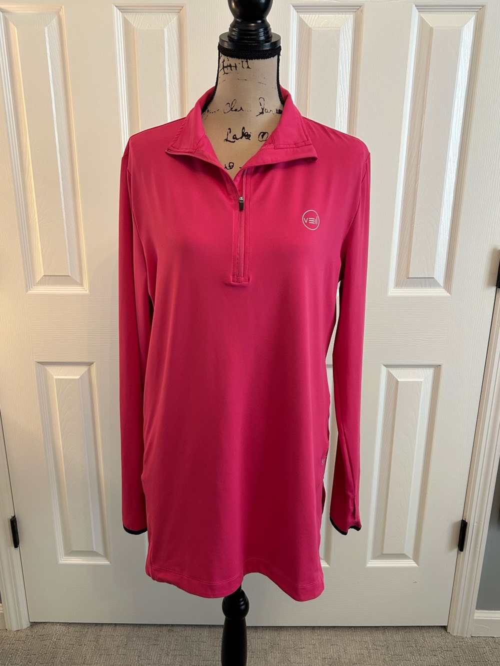 Veil Spark Half-Zip Athletic Tunic/dress in hot pink. Large